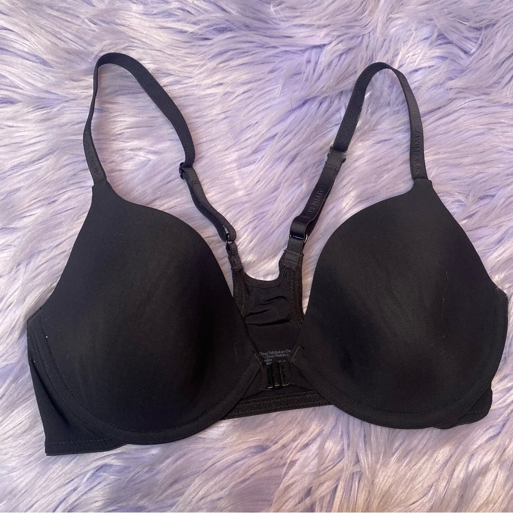 Calvin Klein Perfectly Fit Black Front Clip Racerback Bra
